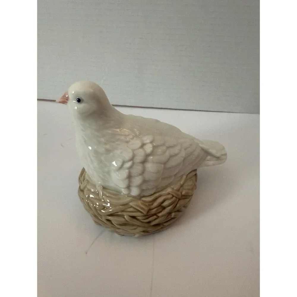 Vintage Heritage House Porcelain Bird Music Box Floral Grandma Cottage Core
